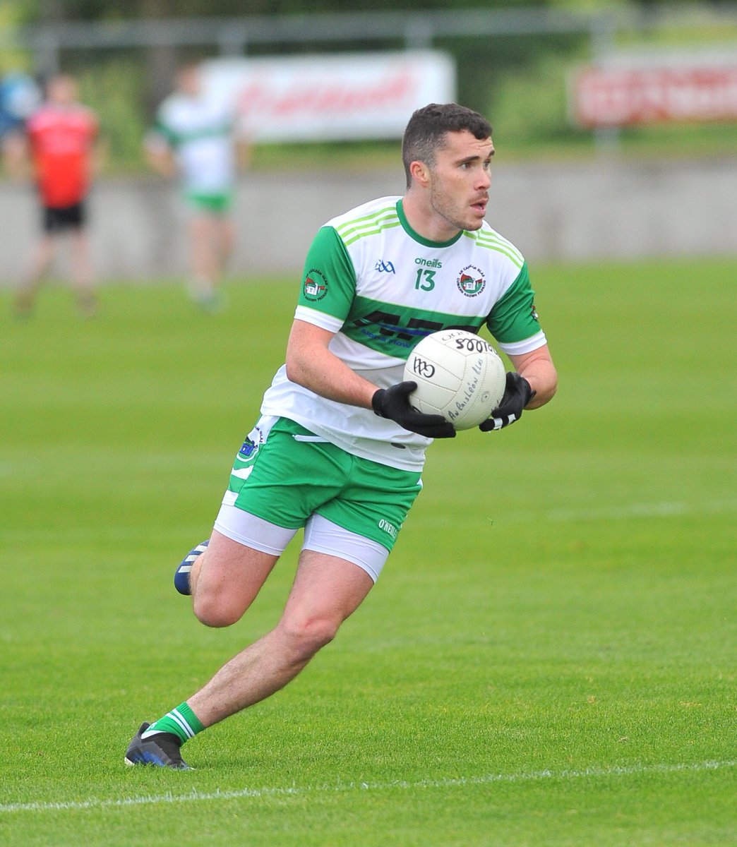 teamtalkmagLIVE's tweet photo. Dan Tuohey @greencastleGAA in action in the @TyroneGAALive championship game today in @KillyclogherGAA against @AghalooOfficial https://t.co/2hvoUVmssR