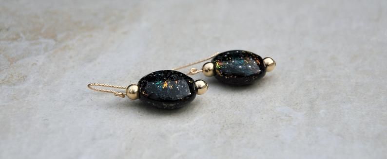 KarmaKittyJewel's tweet photo. #unicorn #unicorne #boho #bohojewelry #bohochic #earrings #goldearrings #lampwork #freeshipping #forher #blingearrings #etsymntt #etsysocial #etsyearrings https://t.co/dkGSQDI2vl @Etsy #etsysummer #summer #summergift #summer2020 #summershopping https://t.co/xnrA5IAWWv