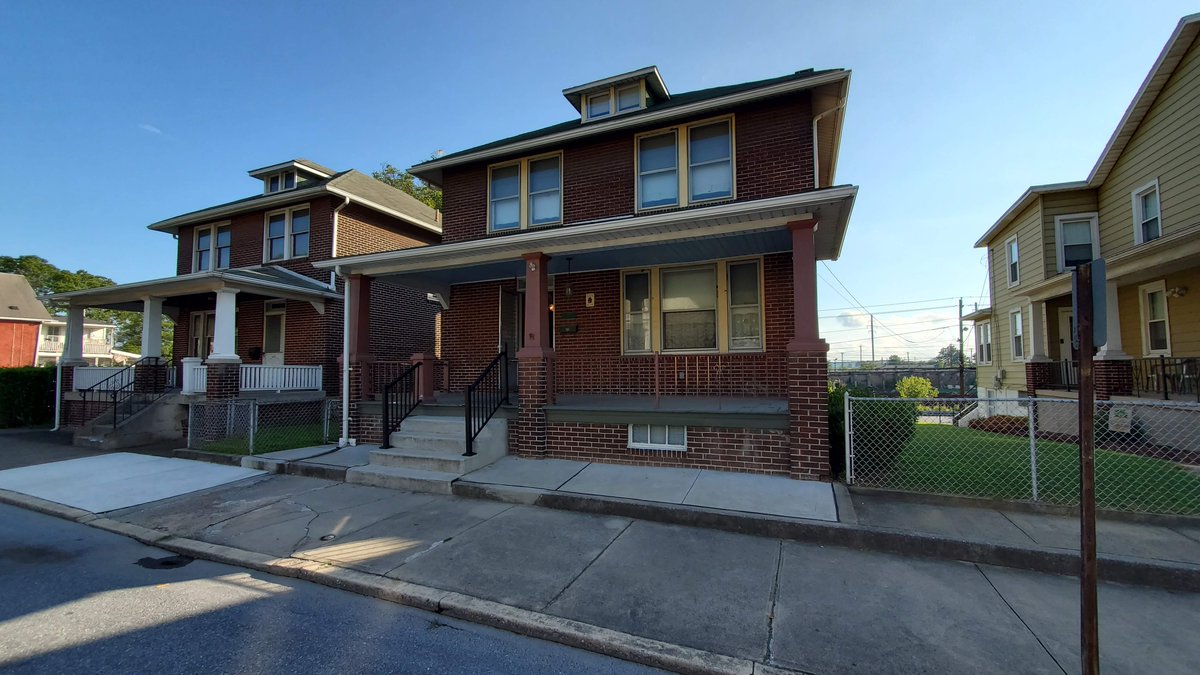 CRPROPGROUP's tweet image. 444 S. 2nd St., Steelton, PA 17113http://crpropertygroup.com/property/444-s-2nd-st-steelton-pa-17113/ crpropertygroup.com/pre-approval