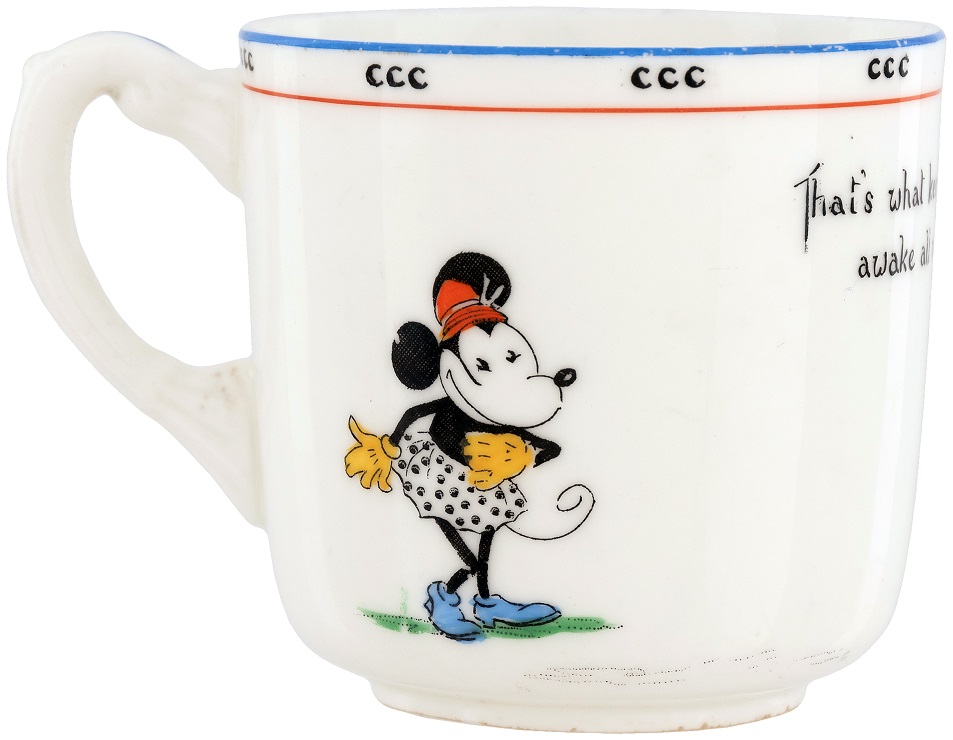 HakesAuctions's tweet photo. #Hakes230 Sneak Peek! #MickeyMouseFans! Looking for something for your #collection? Why not β
out this 1930s #ParagonChina #mug featuring #MickeyMouse & #MinnieMouse? Bidding on this & other #Disneyana opens Tues, Sept 1 at @HakesAuctions!
#Disney #DisneyFans #DisneyCollectors https://t.co/wnIgNynWmx