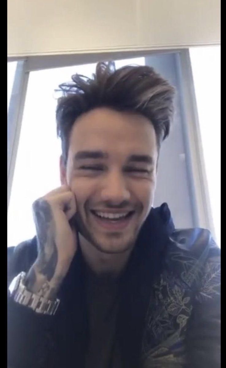 ST4RXGlRL_'s tweet image. I am the real @camilovesLUKE 

#27yearsofpayno