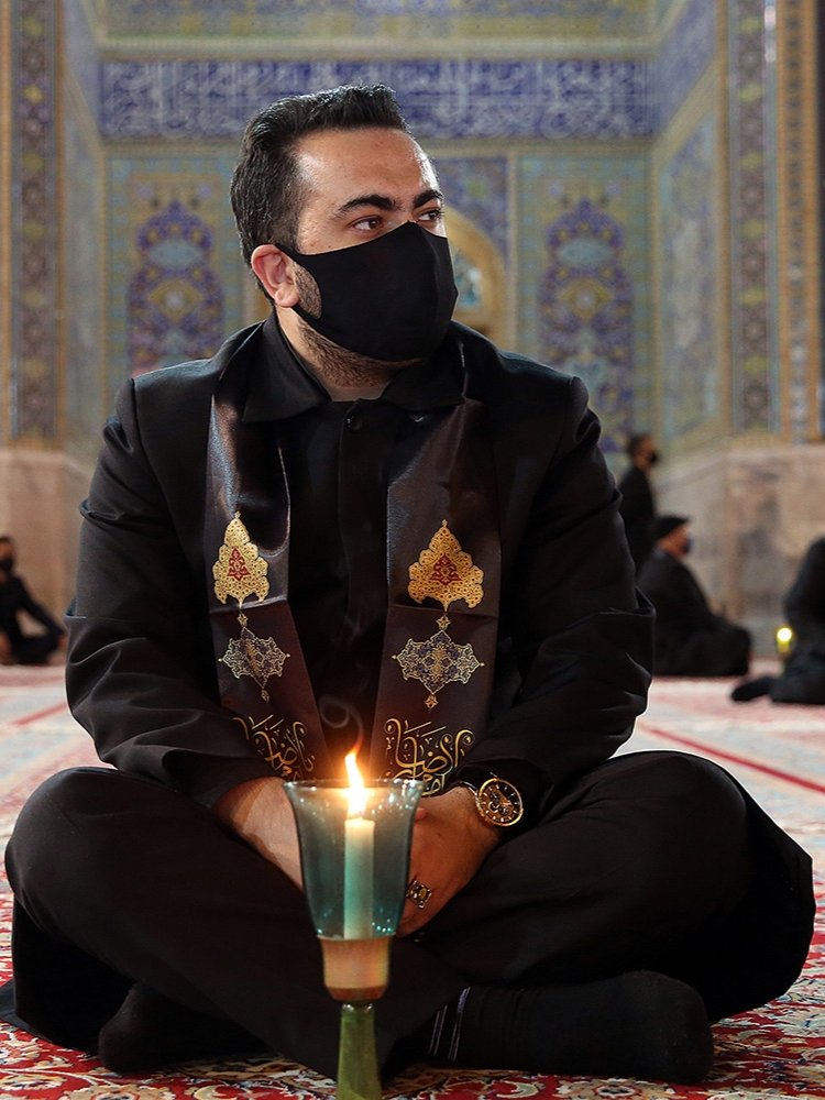 imamrezatr's tweet photo. Mutahhar İmam Rıza aleyhis selam Hareminde Aşura gecesine özel Hutbe Okuma Merasimi 
‌
Esselamu aleyke ya Eba Abdullahi'l Huseyn! https://t.co/SwCew3H6eF