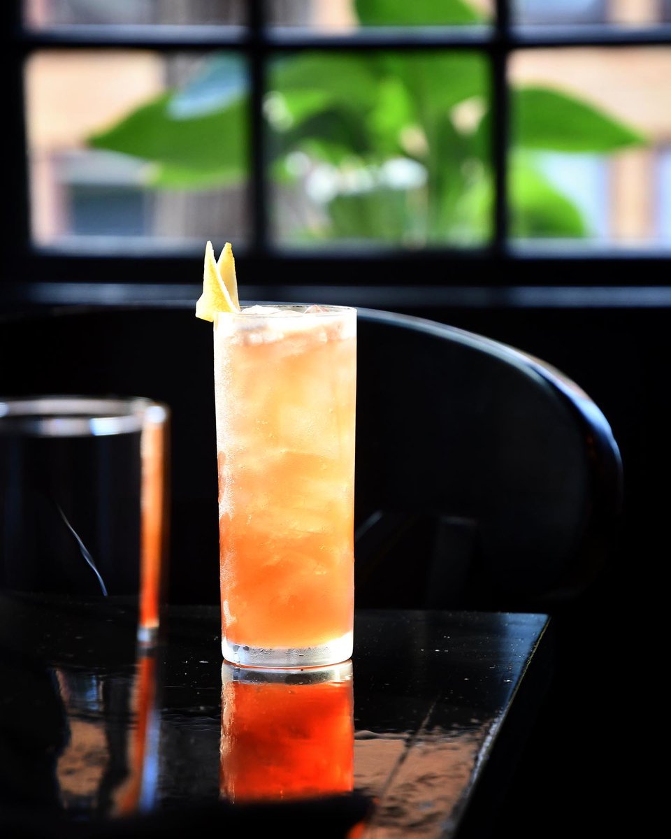 #summercocktails It’s SATURDAY and we have dine in or carry out available! 5-10pm 216-862-7551 for reservations and orders