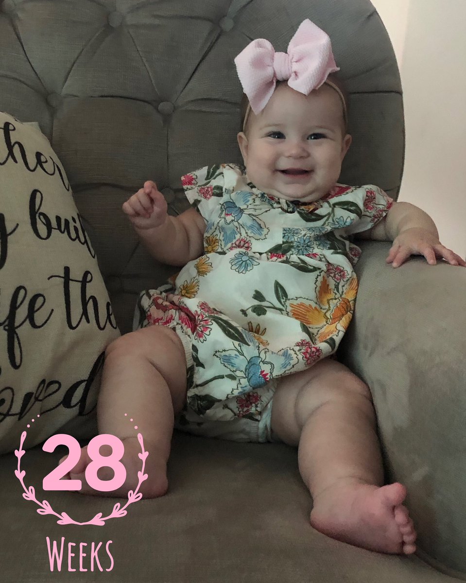 BethanyITC's tweet photo. Faces of Piper at 28 weeks
#facesfordays #smilesformiles #bigbowsdontcare #messyhairdontcare
Stylist today: Monica Greenway Radcliff We l♥️ve our new outfit!! https://t.co/Y2ZpVItUmI