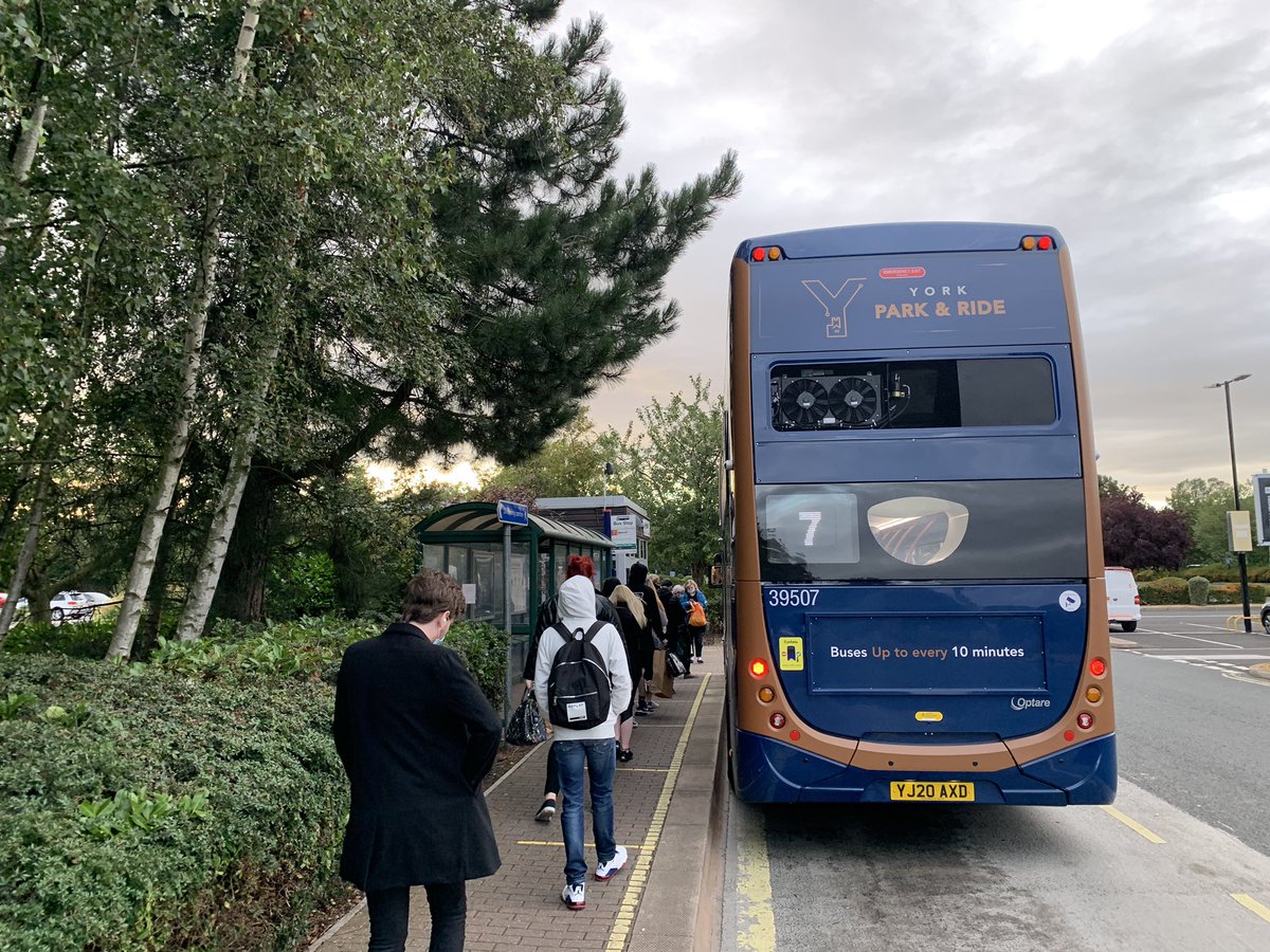 MarcBichtemann's tweet photo. Our electric⚡️ (and very good looking) ride home from @McArthurGlenUK #York this evening - very smooth and quiet. Really encouraging to see customer numbers are growing too. #ParkandRide #MakeTheSwitchYork https://t.co/MuPpUWKURw