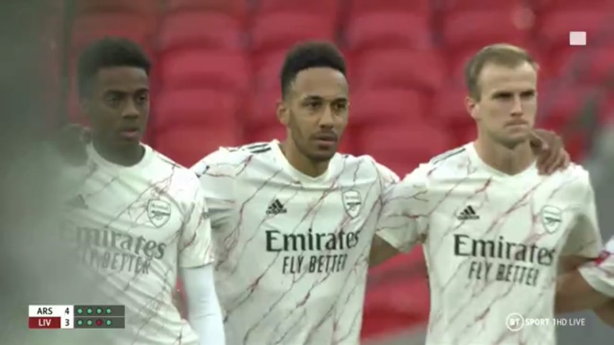 Arsenalnewschan's tweet photo. No #Arsenal fan should have only a few hundred followers because there’s millions of active #AFC pages on twitter 👍🏻

RT this and comment “IFB” and follow people in the comments to find new friends! 💯 https://t.co/QfmZ9zr8u0