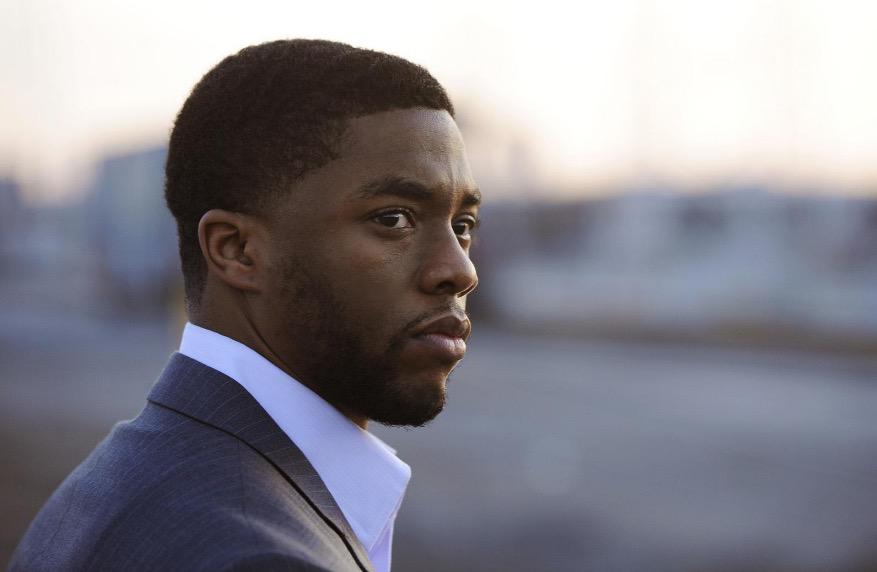 FlashyFact's tweet image. While doing research for Black Panther in Cape Town, a street musician gave Chadwick Boseman the Xhosa name he believed suited him the most. The man called Boseman Mxolisi or “Peacemaker.”