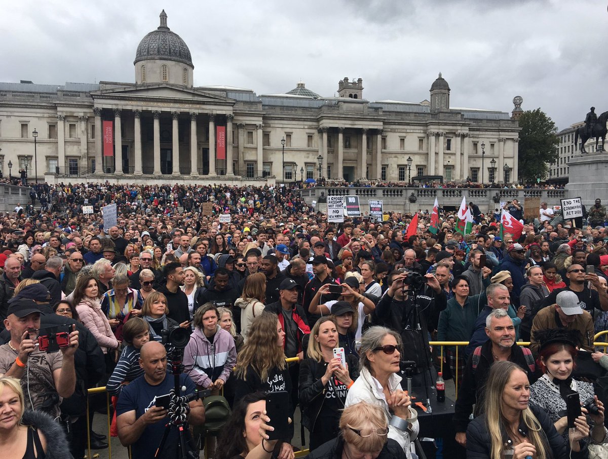 29 août - Manifestation à Londres contre les mesures sanitaires imposées. #COVID19  #ManifestationCovid19  #ColèreVia  @StandUpX2.