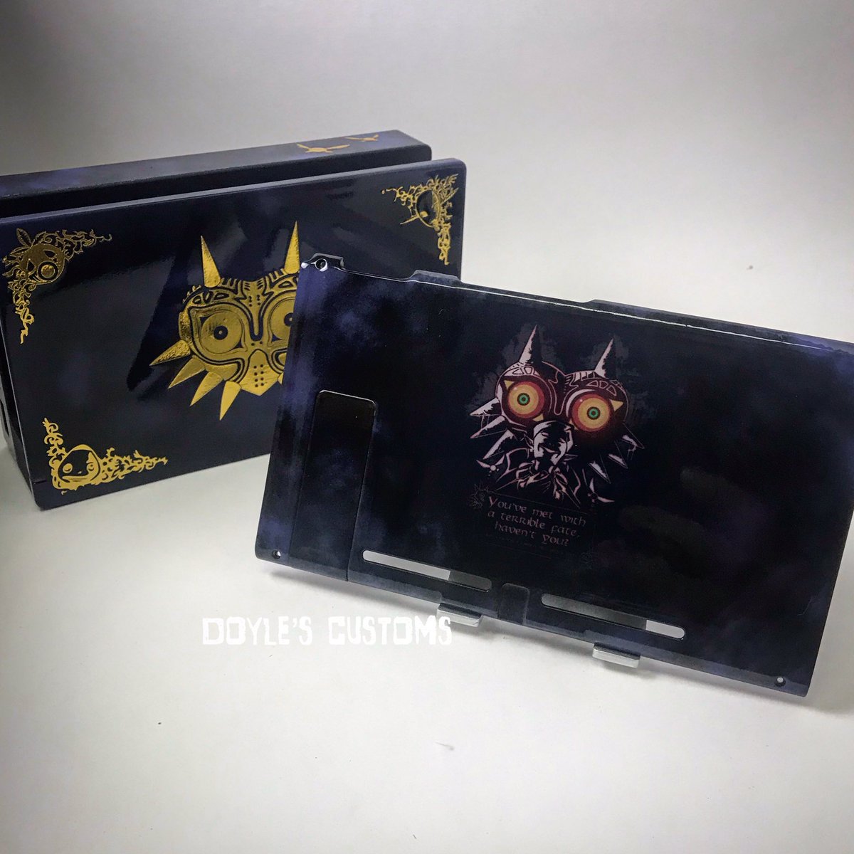 Doylescustoms's tweet photo. Check out this custom Majoras mask switch I’m working on!
#majorasmask #switch #nintendo #art #gamer https://t.co/T3yoih2Drc