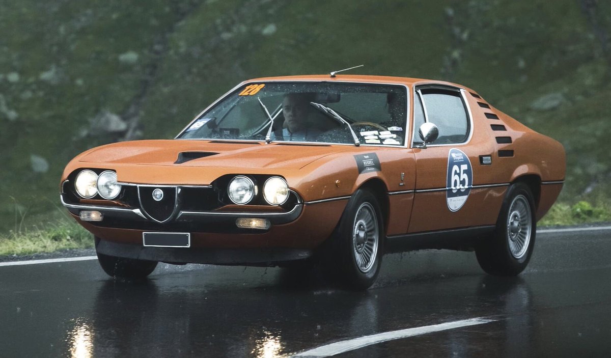 Classic Cars tweet media