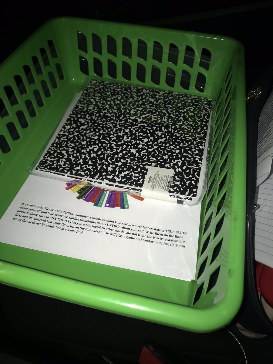 MrsPinho's tweet photo. The leftovers after visiting each new member of #TeamPinho last night to personally welcome them to their 4th grade school year! 🎉I can’t WAIT to get this year rolling! 😊💜💛 @erinch4 @basdjacksilva @HanoverBASD https://t.co/HyZCETPiU5