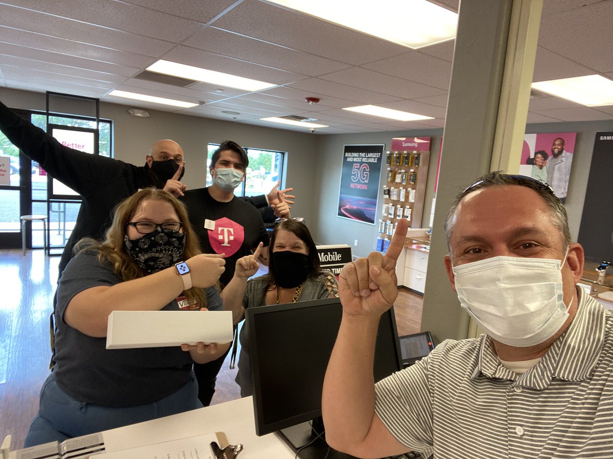 Adrian Aguilar (@aaguilar2531) on Twitter photo When you WOW the customer and they leave super excited because we helped her with an Apple Watch! Prescott store is winning customers for life #CSNation <a href="/CSource_Tweets/">Connectivity Source</a> <a href="/Shawn_CS1/">Shawn McKinney</a> <a href="/Jawannmoss/">Jawann Moss</a> <a href="/kkwestisbest/">kevin kunkel</a> When you WOW the customer and they leave super excited because we helped her with an Apple Watch! Prescott store is winning customers for life #CSNation <a href="/CSource_Tweets/">Connectivity Source</a> <a href="/Shawn_CS1/">Shawn McKinney</a> <a href="/Jawannmoss/">Jawann Moss</a> <a href="/kkwestisbest/">kevin kunkel</a>