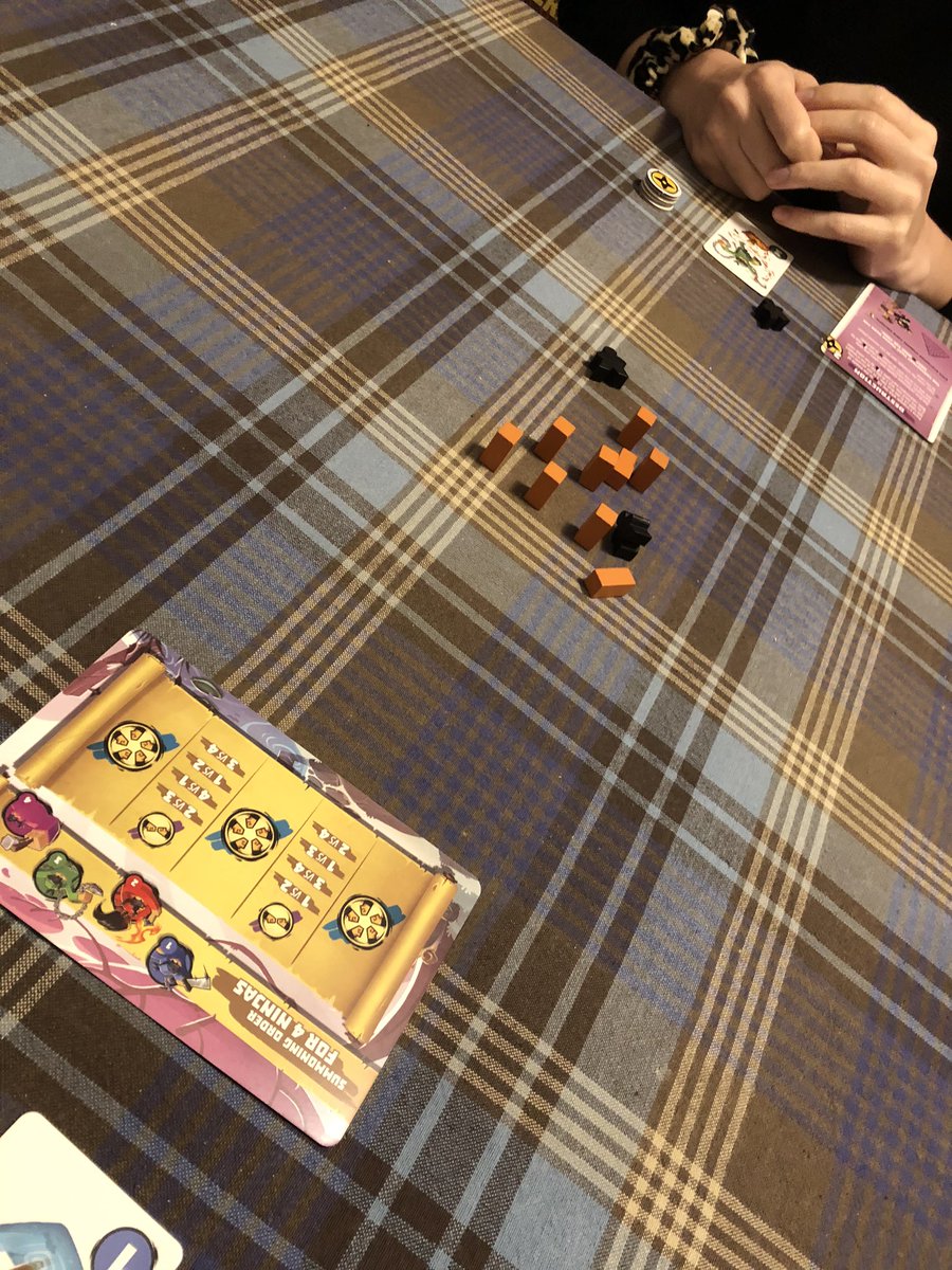 Krimimaster's tweet image. Ninja-Kegeln! #ninjaacademy mit @brettspielblog