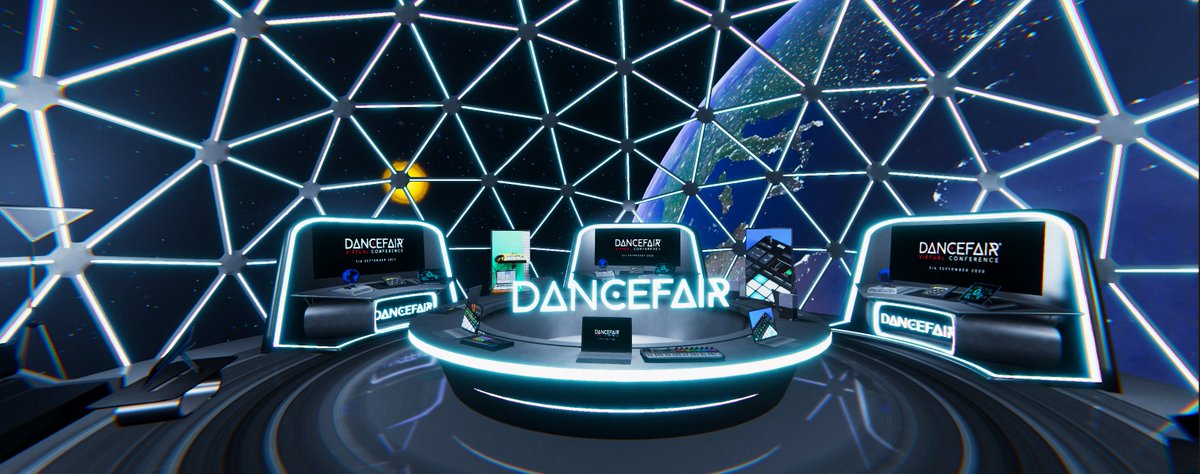 The view is better up here 🌍 #viewgoals