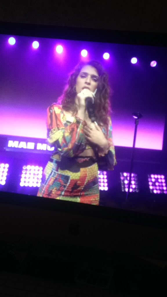 Matilda64326336's tweet image. IM FINALLY ON and can we talk about how cute that outfit is!!!! Refresh if it's not working that's what I did :) #liampayne #LP2show #HappyBirthdayLiam #liampayneislovedparty 💖💖💖💖💖💖