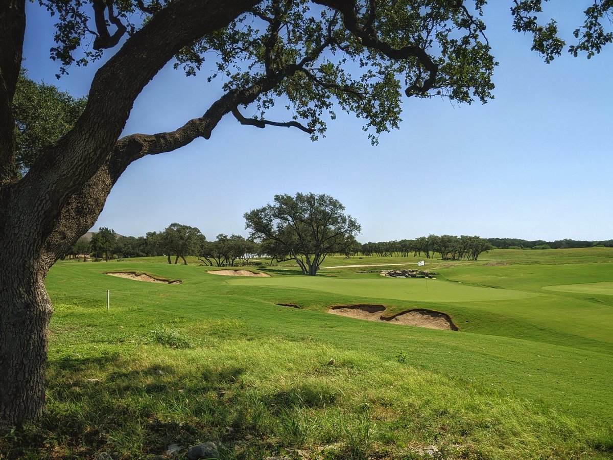 TreyKempGCA's tweet photo. This place has sure matured nicely, great job @RRAgronomy . I also loved seeing all of the original drawings of both courses and seeing what they tweaked in the field. #GNGCD #PeteDye @SharkGregNorman @TPCSanAntonio https://t.co/9tF0ckIHW6