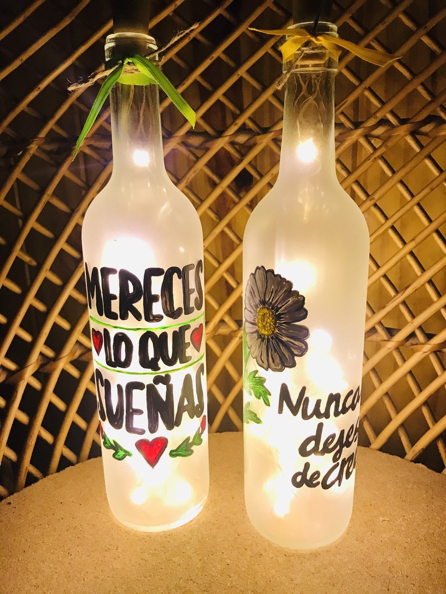 MayPovor's tweet photo. Con mi mamá estamos haciendo un emprendimiento! ILUMINARTE💡 
Si quieren pueden seguirnos en Instagram @ iluminarte.oficial
Toda difusión será bienvenida, gracias ❤️❤️ https://t.co/Tpk8b5j1sk