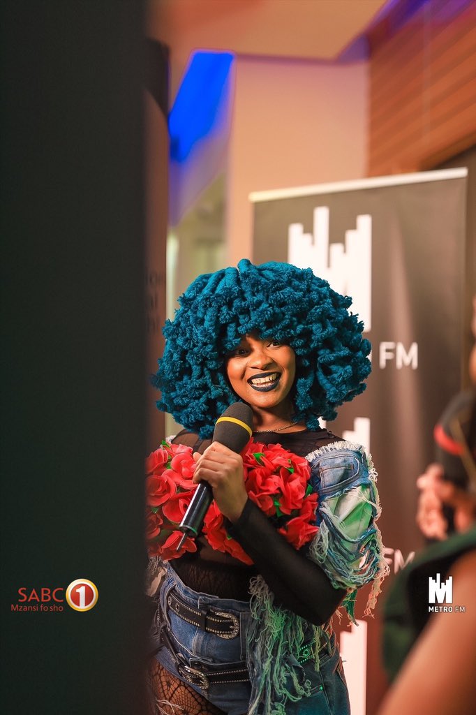 METROFMSA's tweet image. We caught up with @Moonsanelly before her performance on 🔥🔥🔥🔥💃🏾 on the #Get2GetherExperience coming to you simulcast on @METROFMSA &amp;amp; @Official_SABC1