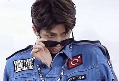 *some of these are gonna be for my baguette army*2nd meme translation: “shh i’m sleeping”; “i can’t hear anything”;”i can’t see anything”; “i’m sleeping”