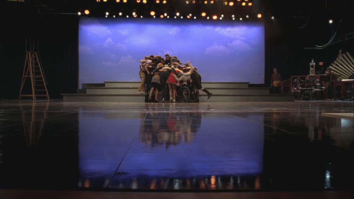 10. hold on to sixteen (s3 e8) 9/10 i can’t explain the feeling this episode gives me but i get so.. nostalgic?? idk but sam came back  we are young ate  but points off for new directions winning everybody knows the the troubletones were robbed