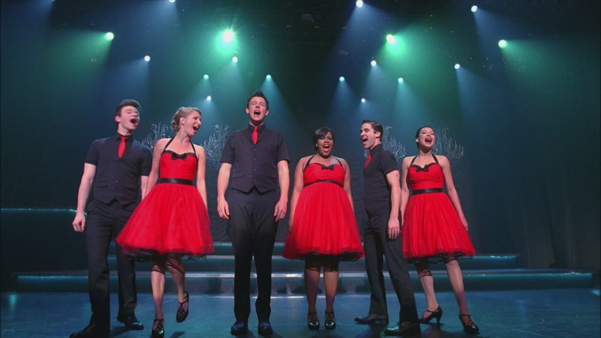 13. nationals (s3 e21) 100/10 this episode felt like the final destination after a 3 year long rollercoaster ride it was so wholesome and satisfying and if glee had ended right here i would have been absolutely content like what a fucking SERVE!