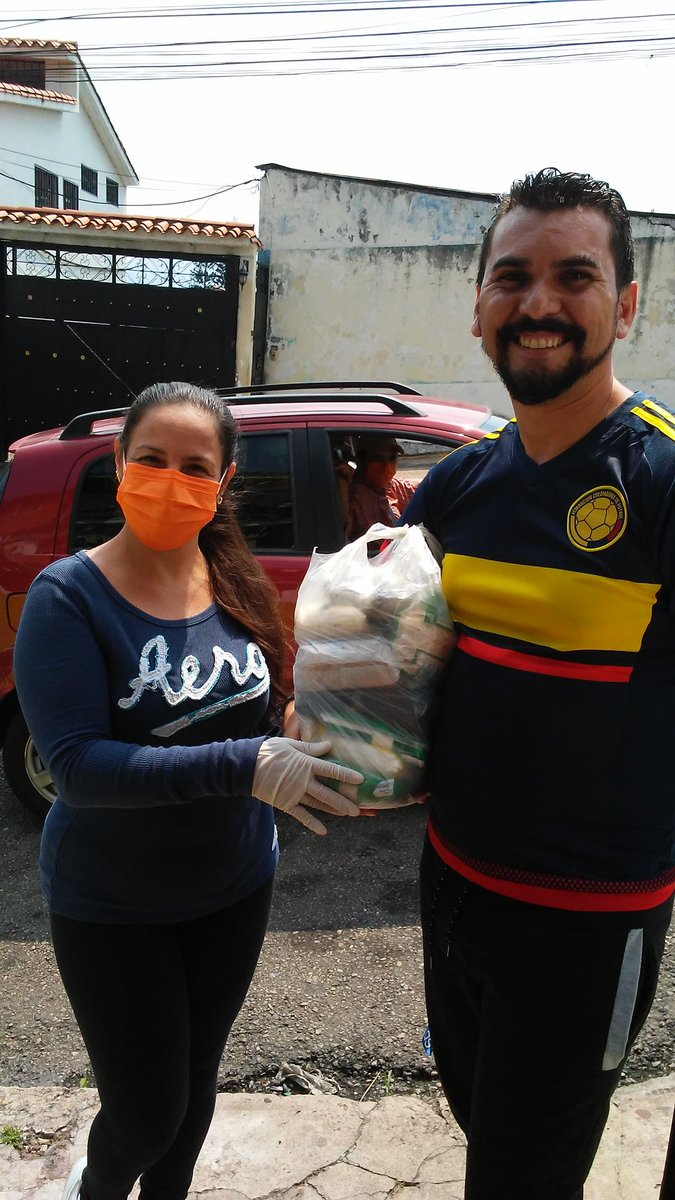 AccrevenT's tweet photo. Mi mayor satisfacción dentro de esta hermosa familia Accreven Táchira es esta. Llegar a ustedes y generar sonrisas. https://t.co/Hqb66ZZa5Z