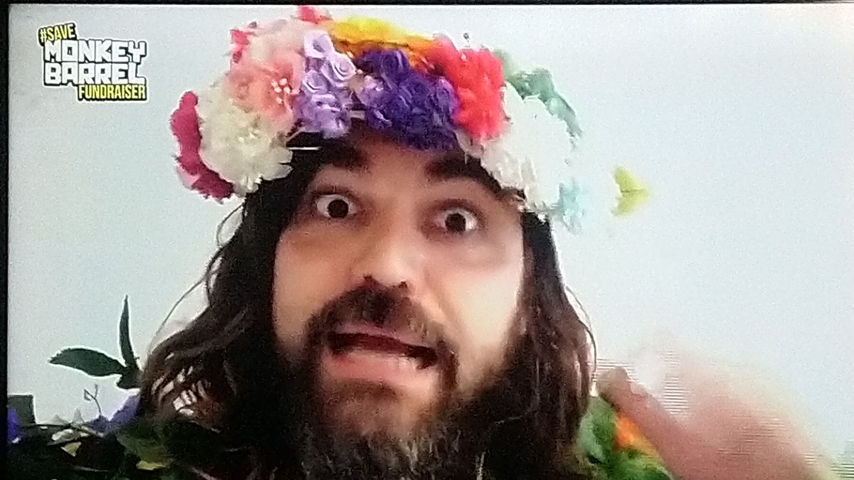AltComMemSoc's tweet photo. "Me performed me shoe in the Minki Birrel...Graaatest poot! Secind gratest poot. π Shak-Ez-Poo!" - Chaucer, wearing more in the way of clothes than he did that year
#SaveMonkeyBarrel https://t.co/TfcPlS7yRJ