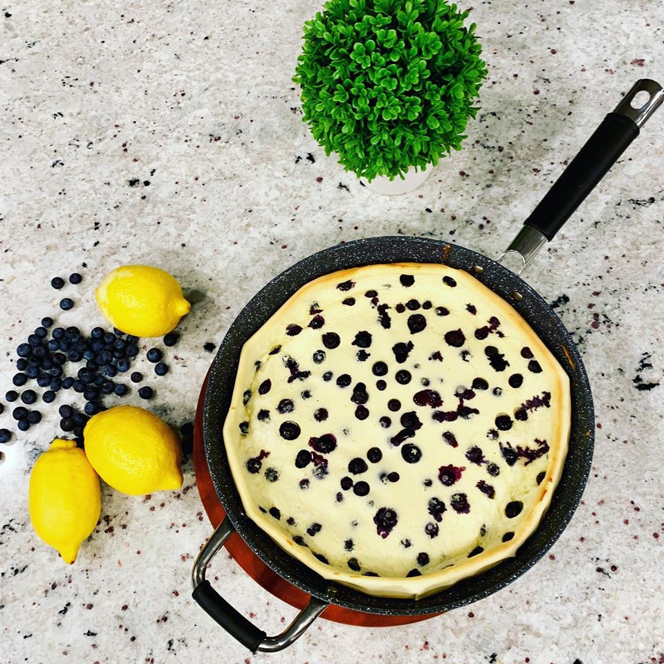 Make Cooking More Fun with DaTerra Cucina skillets! Made In Italy. Eco-Friendly. PTFE & PFOA-free. #ptfefree #blueberrypancakes #madeintialy #makecookingfun #happybelly