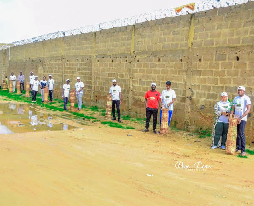 FMEnvng's tweet photo. PANACEA charity foundation is planting 10,000 trees across Kano state so as to mitigate climate change impact on the environment. https://t.co/KzWeOjzDFS