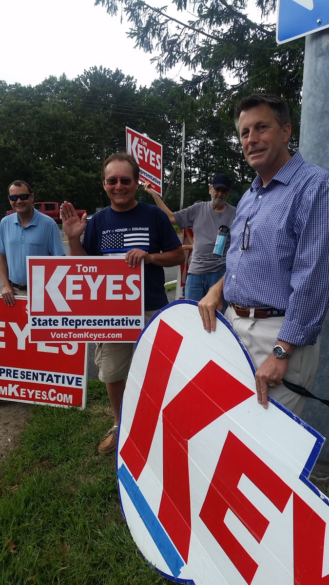 votekeyes's tweet photo. Happy to be a part of the Trump Rally today. https://t.co/rVDlYgGv2Z