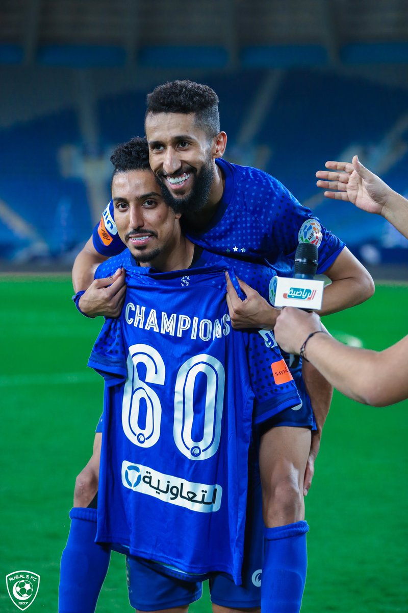 Alhilal_FC's tweet photo. 📸 سيادة بس..! 

#الهلال #زعيم_الدوري و #كبير_آسيا https://t.co/czLydbawv7