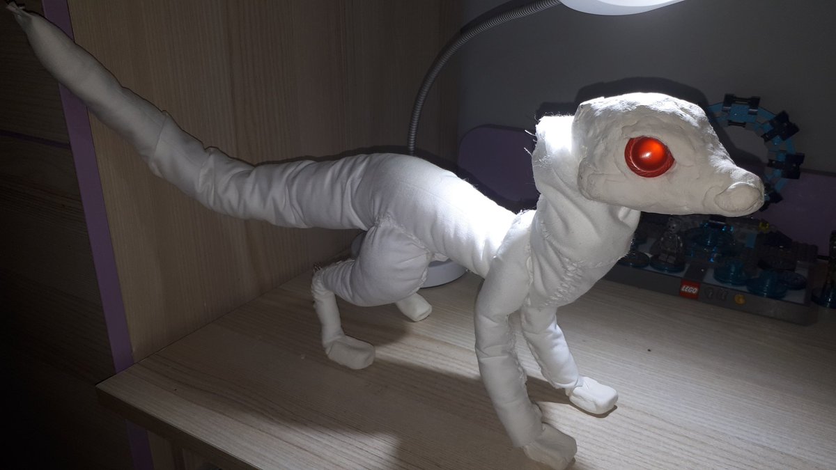smol_blue_beann's tweet photo. Fun fact: a "shaved" and earless turbofox would look like a mix of a marten and a lizard

Work in progress

#mtmte #Transformers #transformersmtmte #turbofox #mtmteturbofox #mtmtedjd #mtmtedjdthepet #WorkInProgress  #wip https://t.co/iXjT1YskSs