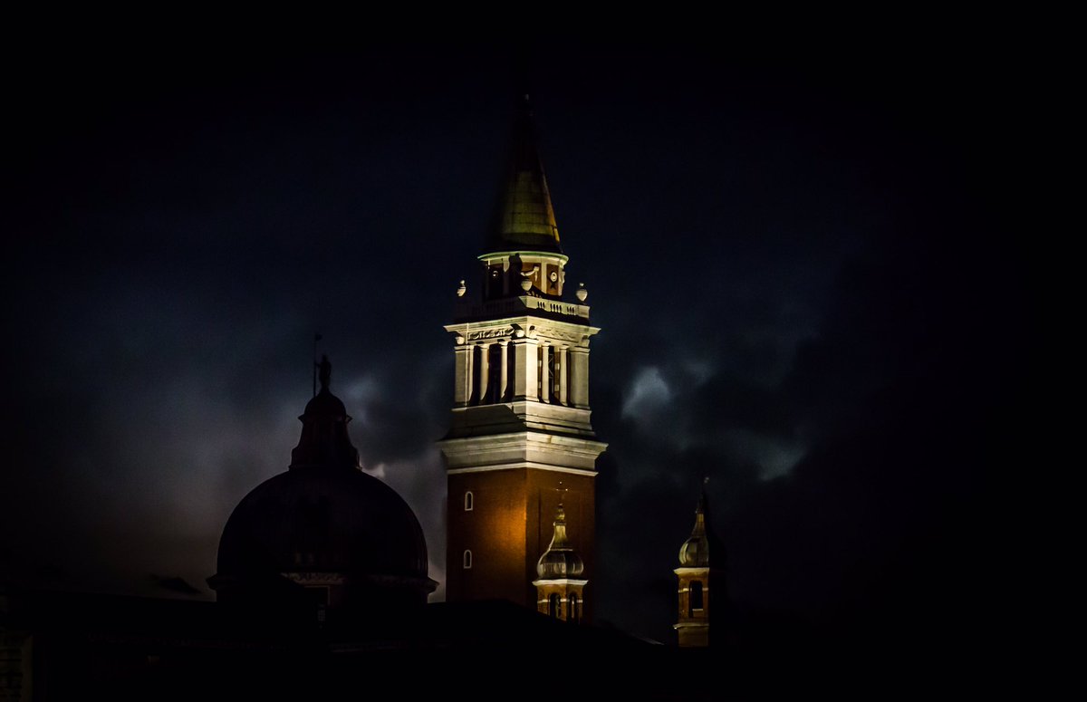 Moody Blues tonight in the lagoon...#photography #Venezia #Venice #storm #temporale