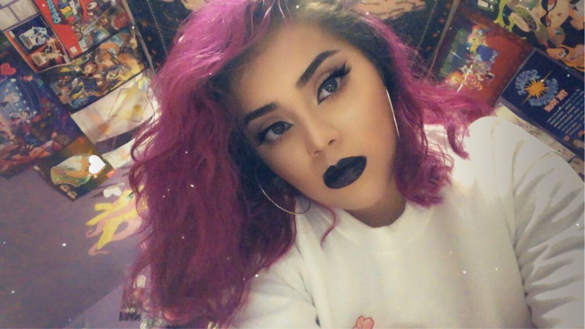 Inkvenus🦇💜🖤 tweet media