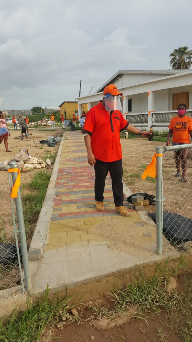 GAnthonyHylton's tweet photo. Weβve built a solid foundation in Western St. Andrew. The Riverton Meadows Resource Centre will be transformational. So many stories to share. The Newly constructed Resource centre is 85% complete as a result of our efforts.
#AnthonyHylton #WesternStAndrew #PNP #Jamaica https://t.co/pgjbEd0nKe