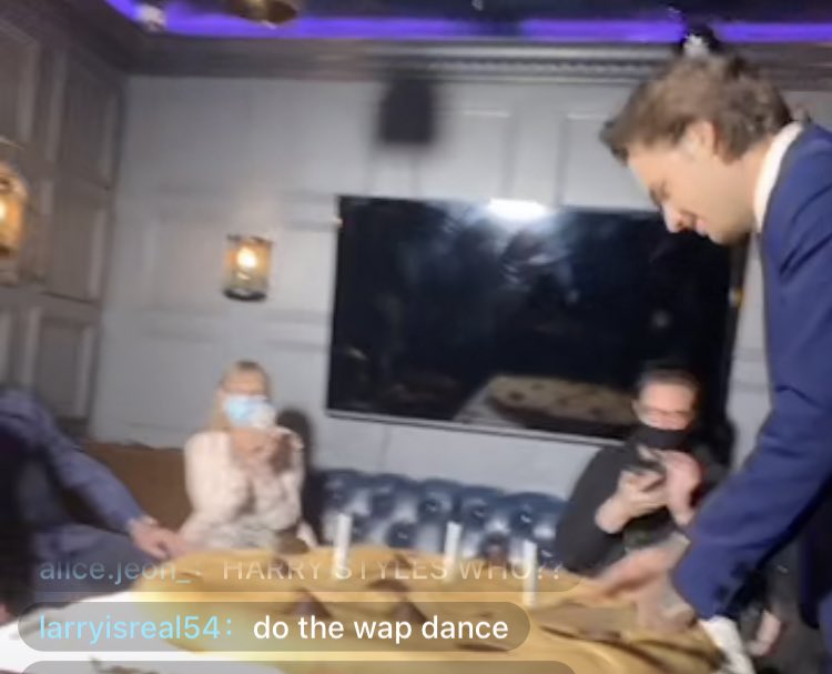 nicetomeetnyaz's tweet image. We watched Liam cut a cake and make a TikTok....I — should’ve just ended it with the veep stream babe 🙂 #lpshowact2 #LPSHOW2 #HappyBirthdayLiam