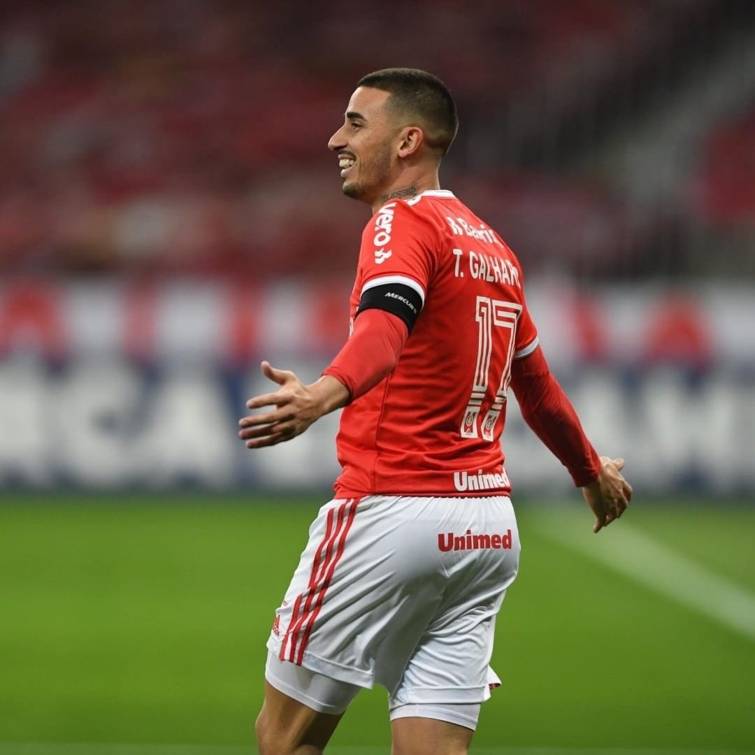 InterUmVicio's tweet image. Thiago Galhardo em 2020:

Jogos: 22
Gols: 09
Assistências: 05

QUE CONTRATAÇÃO. 🤩