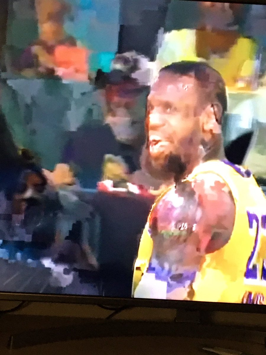 Matiasngu's tweet photo. Una vergüenza el stream de @espn #NBAxESPN @ESPNChile https://t.co/ot94cvDvnr