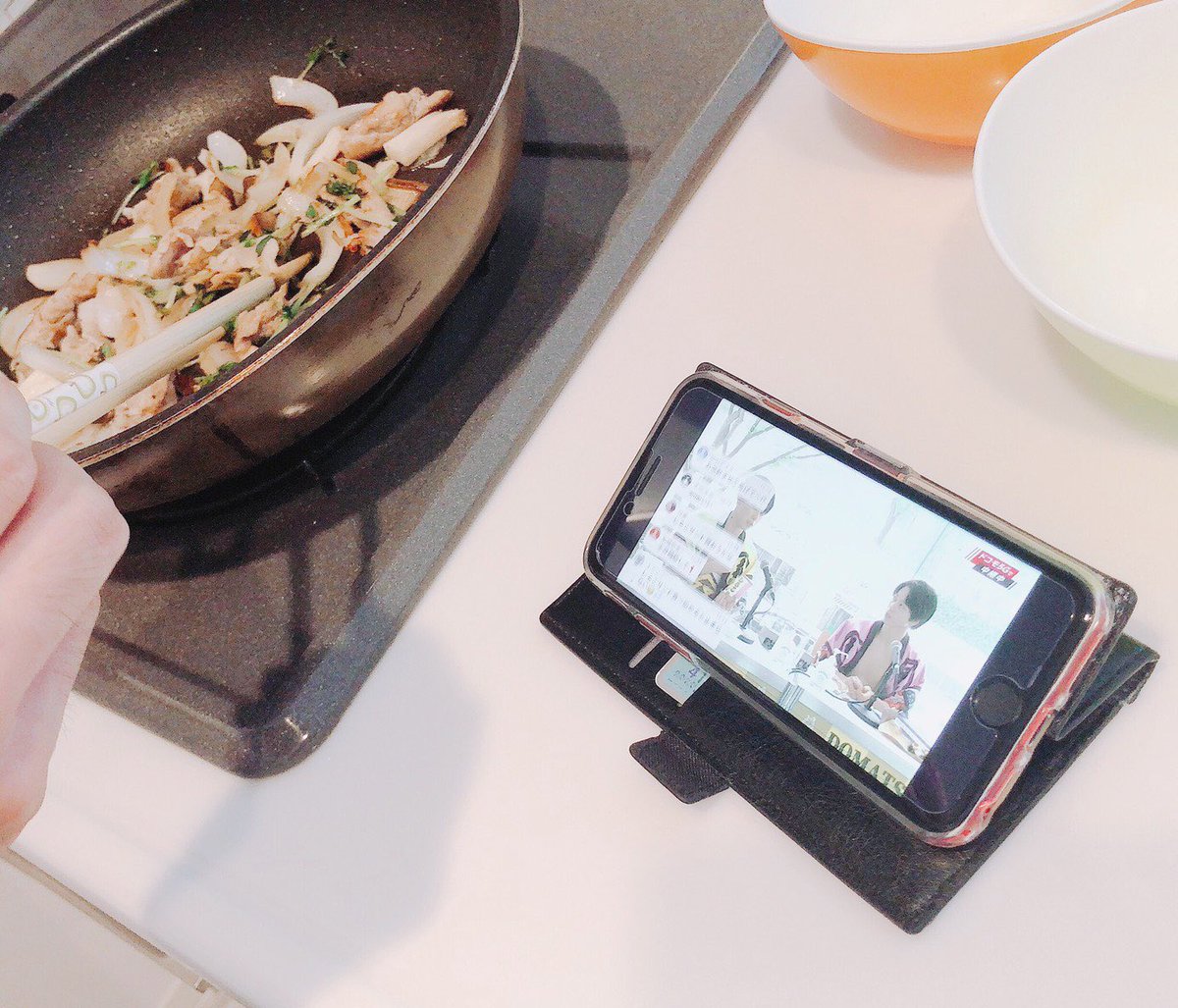 chanchan1228's tweet photo. お昼ご飯作りながら楽しんでまーす！！
#テレどまつり楽しんだもん勝ち https://t.co/L5Hc8yTJfS