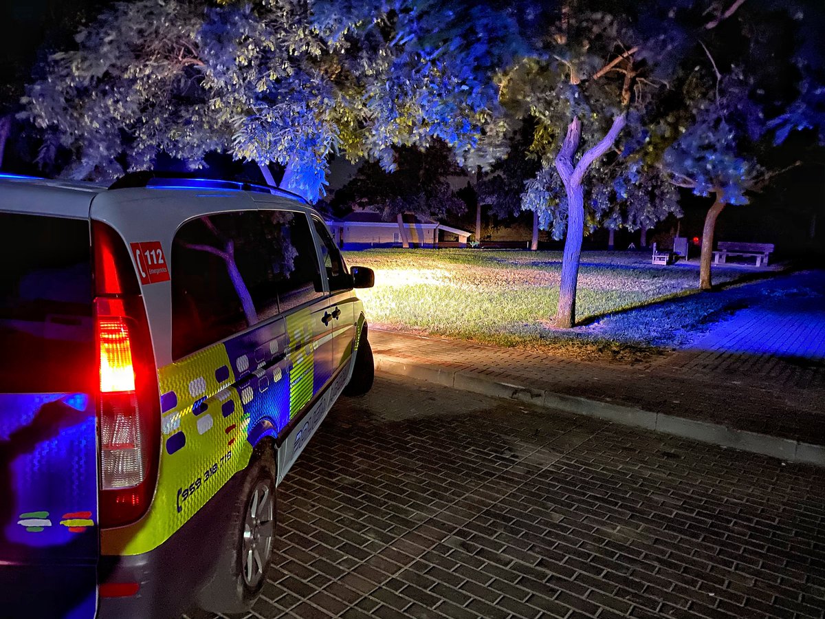 PL_Aljaraque's tweet photo. AUNQUE NO SIEMPRE NOS VEAS, ESTAMOS AHÍ, VELANDO POR TU SEGURIDAD 🚓🚨

Termina el #TurnoDeNoche 🌙 del último sábado de agosto y fruto de ello se han reportado las siguientes incidencias:

Aquí 👉 https://t.co/w73i47trCi

#BuenasNoches

Si nos necesitas ☎️959318719 https://t.co/JGNJUZKBGs
