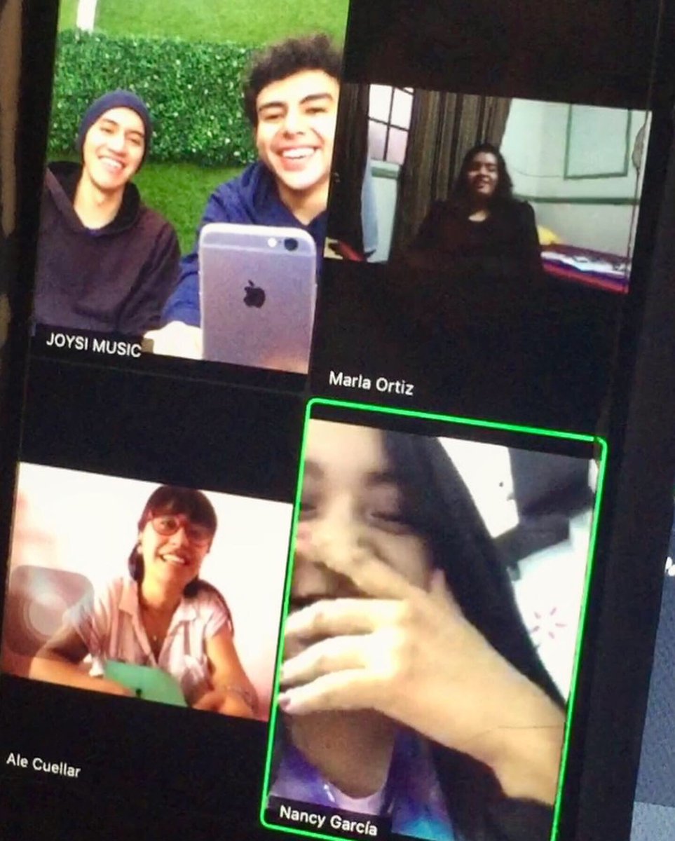 badkatx's tweet photo. MOMENTOS DE NUESTRA CONVIVENCIA (21/08) 🥰 con @joysifans_gt  nuestras consentidas, 💞 gracias por todo su amor y apoyo! #perreandolento • Puras risas y molestaderas 👾 somos #joysiers (Ni las “pandemias” nos detienen) #joysimusic https://t.co/vQssmQ4soG