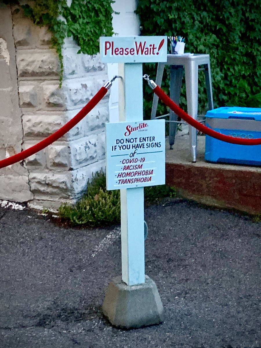 .<a href="/trinastarlite/">TrinaStarlite Lounge</a> ftw