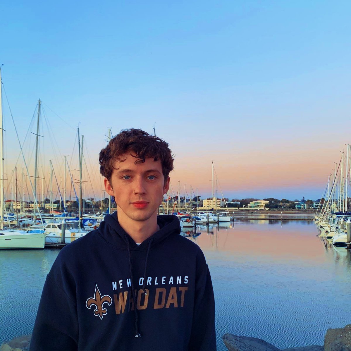 troyespic's tweet photo. https://t.co/8DWtc7wKOP