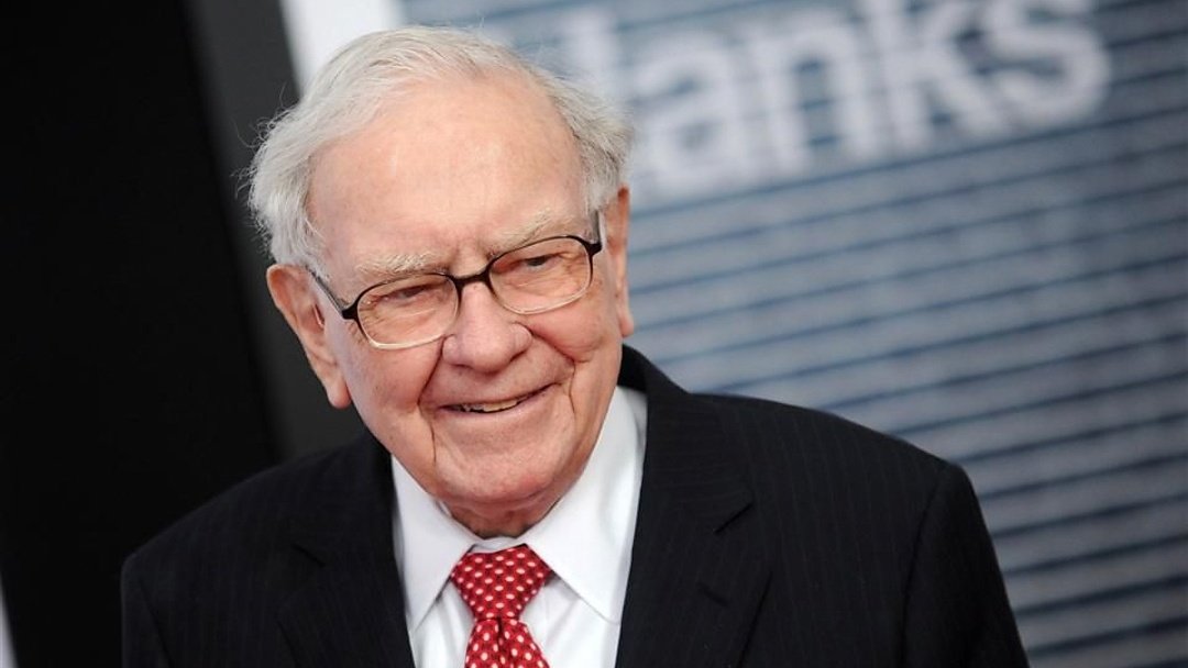 Happy 90th Birthday!   Mr. Warren Buffett   My mentor, idol and inspiration. 