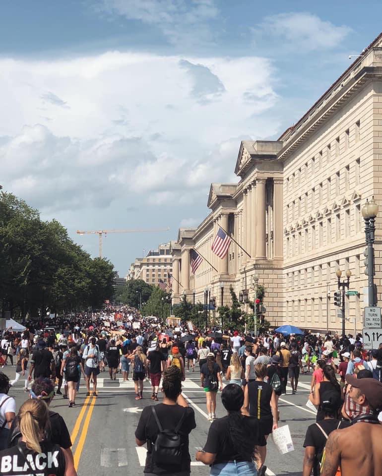 jdonteprayer's tweet photo. Yesterday marked the anniversary of the #MarchOnWashington.
57 years later, we honor this history and continue in the pursuit for equality and racial justice.
#MarchOnWashington2020
#CommitmentMarch #Equality #RacialJustice #AllBlackLivesMatter #YesAttendeesWoreMask https://t.co/bljbD3HNYF