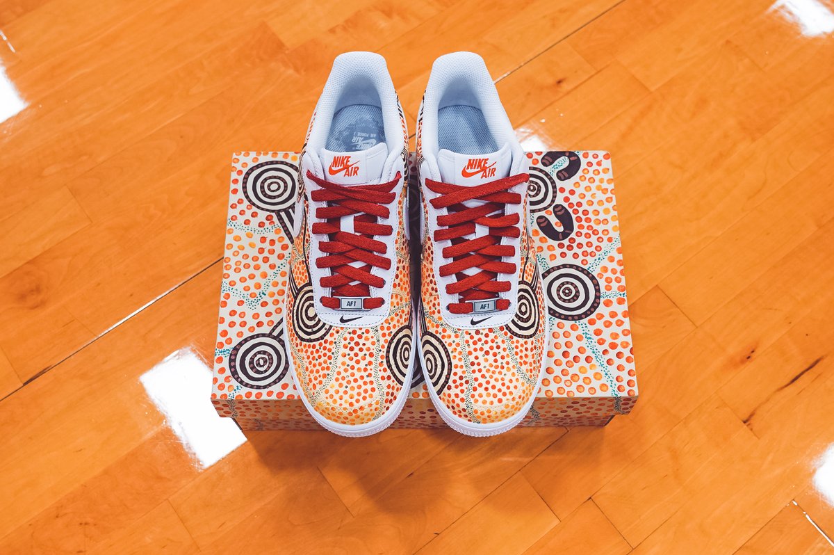 Alanna wants these shoes to display the current state and long history of the mistreatment of Aboriginal people in Australia. While at the same time celebrating their culture and the amazing art that they produce.