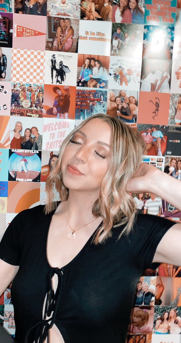 kpeggram's tweet photo. Brought to you by @kailynedestrand photo wall https://t.co/sQFoqCs5Of