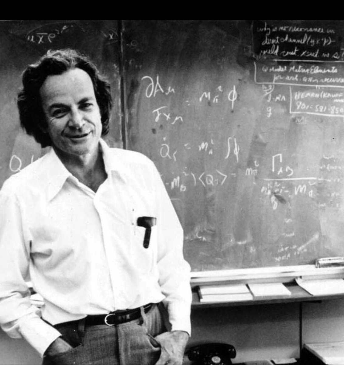 DAY 3 - A physicist I'd go on a date with: Richard Feynman.+ He's known for being an excellent populazier, I would learn SO much.+ Idk how to explain this, but I only sense good vibes emanating from the guy.+ Look at him..