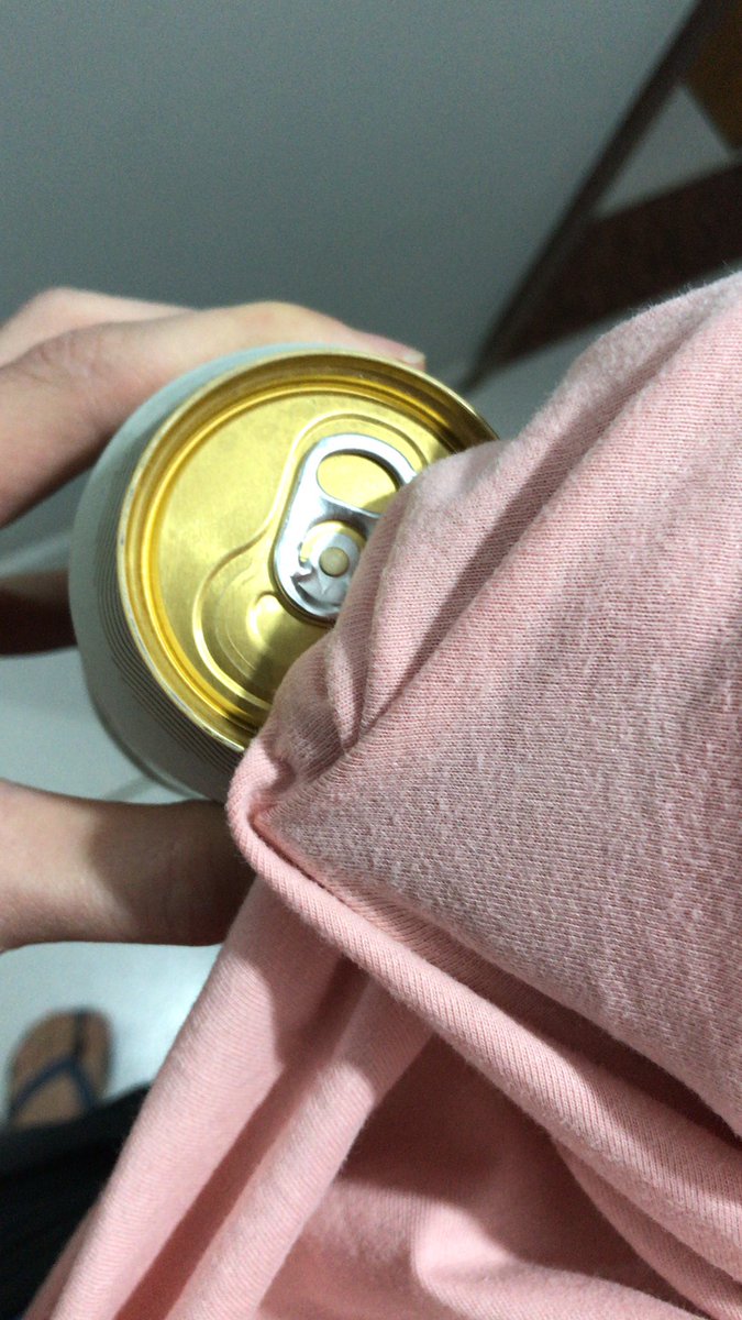 oVictorinoSnows's tweet photo. Ces lembra que antes do coronga a gente limpava a latinha assim e ela ficava 100% esterilizada? https://t.co/cIgWWi0Kuq