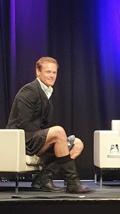 7. And, one we really need to point out is photographs where Sam's knees are seen.I don't know what it is, I'm sure researchers are writing papers on it as we tweet, but damn it, that guy's knees are kryptonite to many.Seriously, I reckon even Superman would fall over!